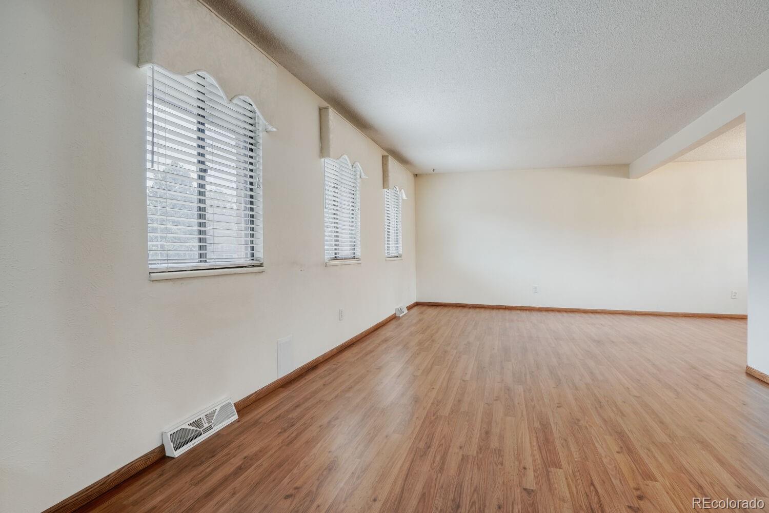 MLS Image #6 for 7326 s lafayette circle,centennial, Colorado
