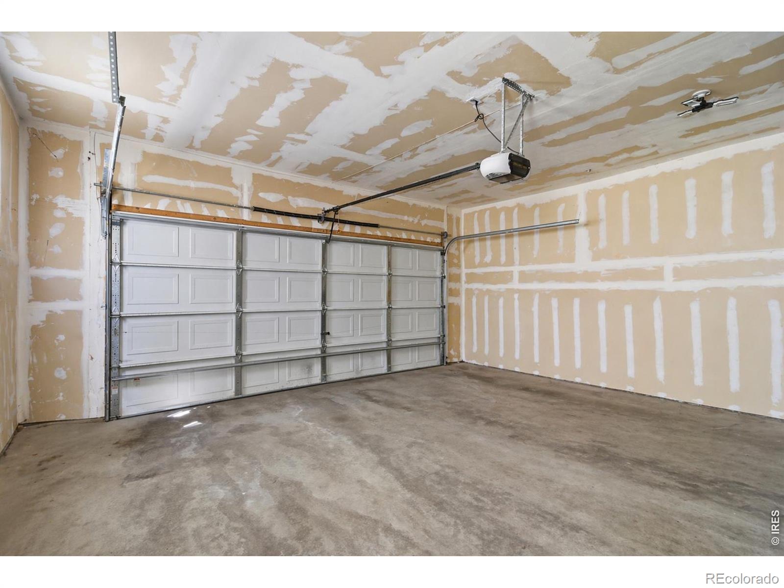 MLS Image #19 for 11313  navajo circle c,denver, Colorado