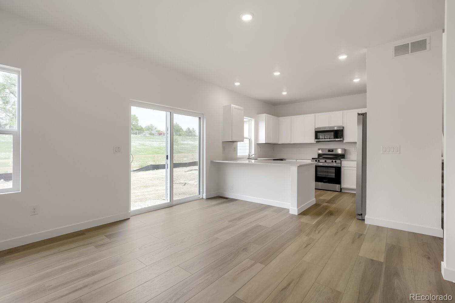 MLS Image #3 for 1710  drumming drive,windsor, Colorado