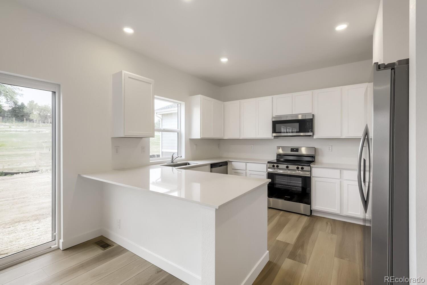 MLS Image #4 for 1710  drumming drive,windsor, Colorado