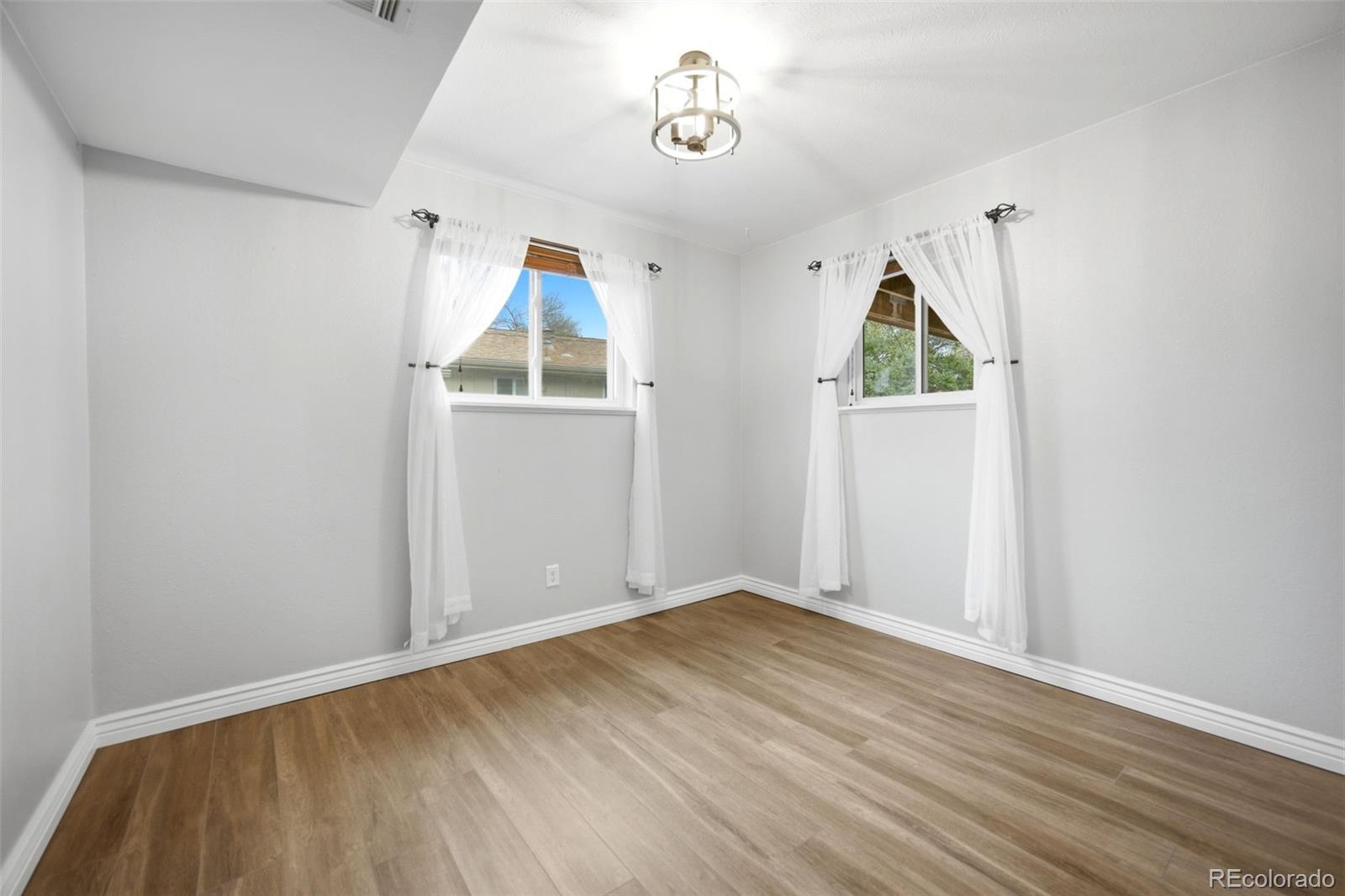 MLS Image #19 for 10462 w 9th avenue,lakewood, Colorado