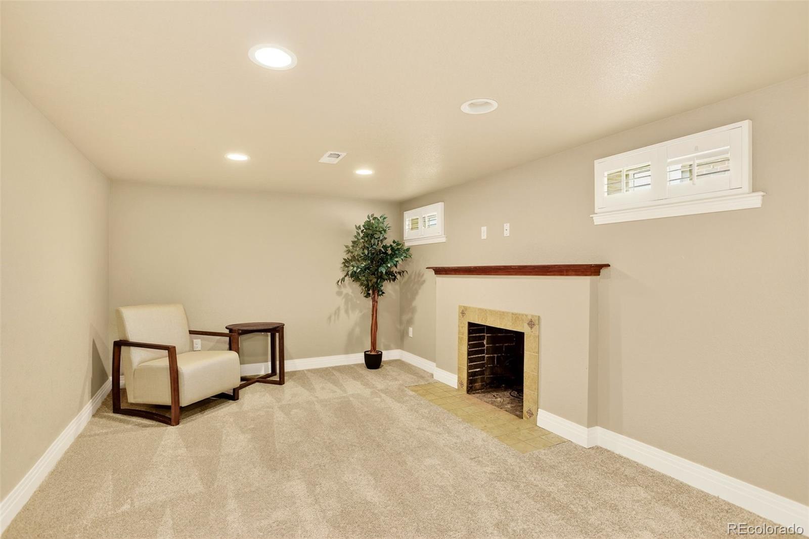 MLS Image #17 for 2955  ash street,denver, Colorado