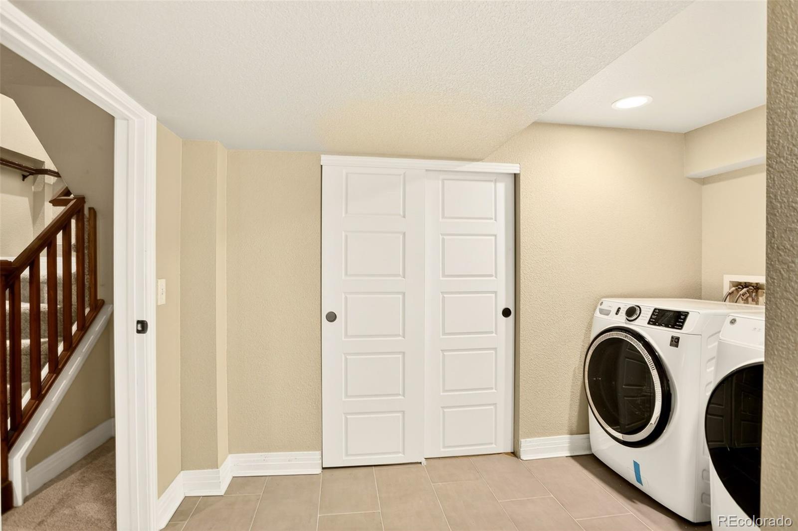 MLS Image #20 for 2955  ash street,denver, Colorado