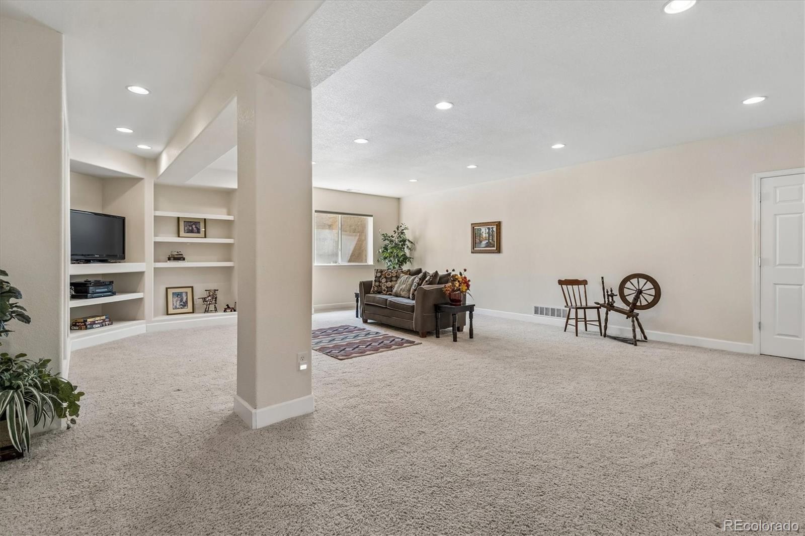 MLS Image #27 for 16504  elbert court,broomfield, Colorado