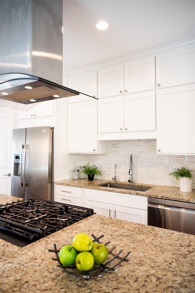 MLS Image #4 for 1255 s garfield street,denver, Colorado