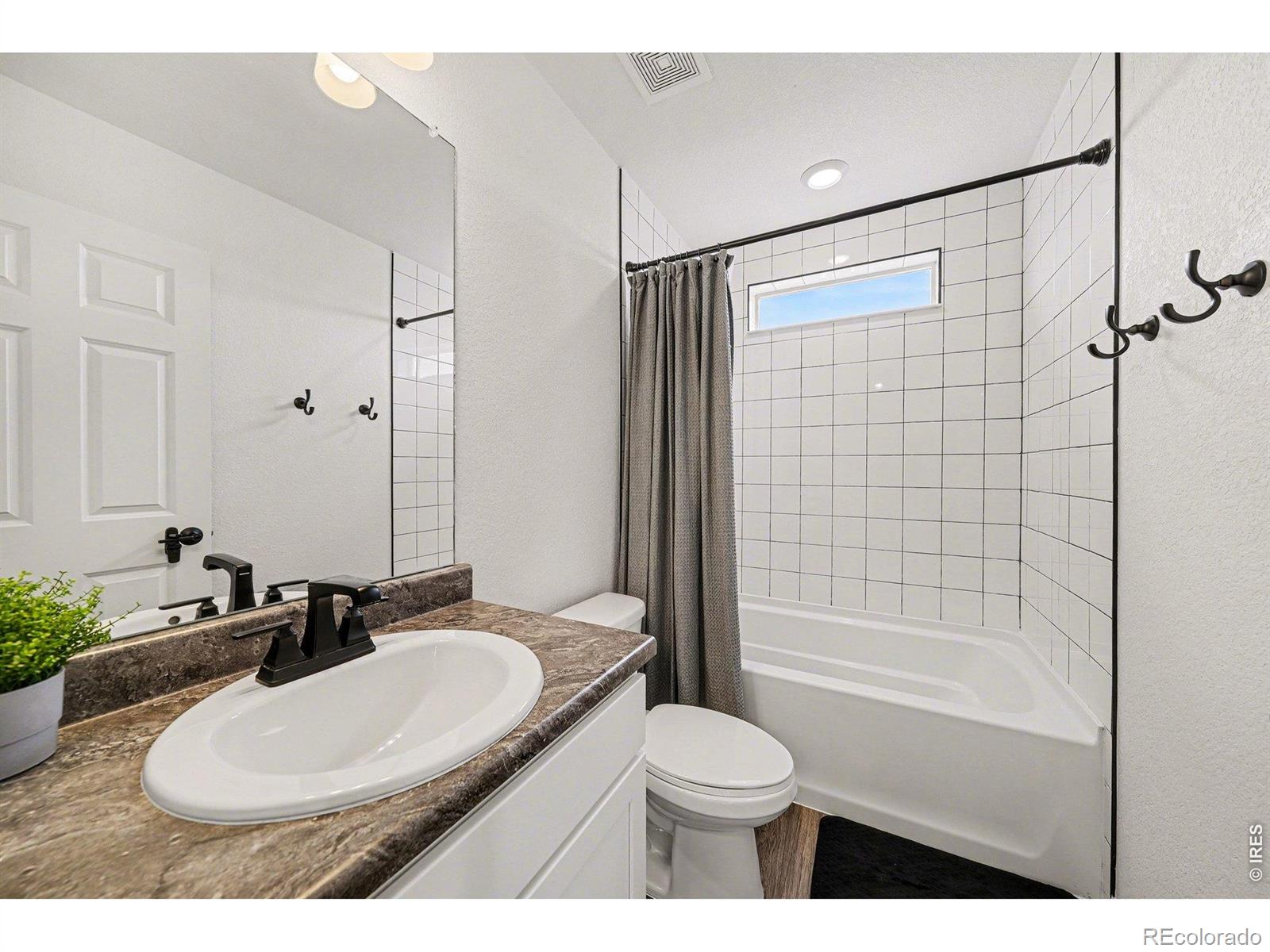 MLS Image #30 for 3901  windwood drive,johnstown, Colorado