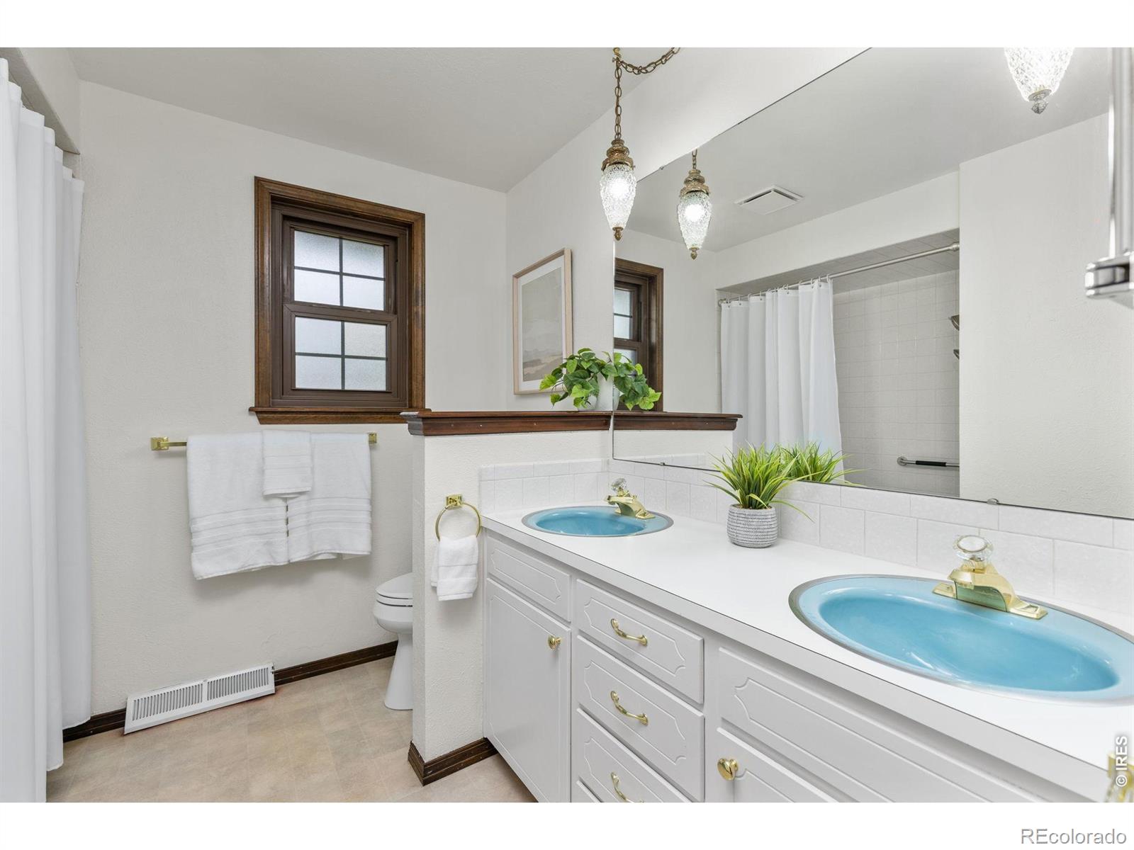 MLS Image #14 for 2329  corey street,longmont, Colorado