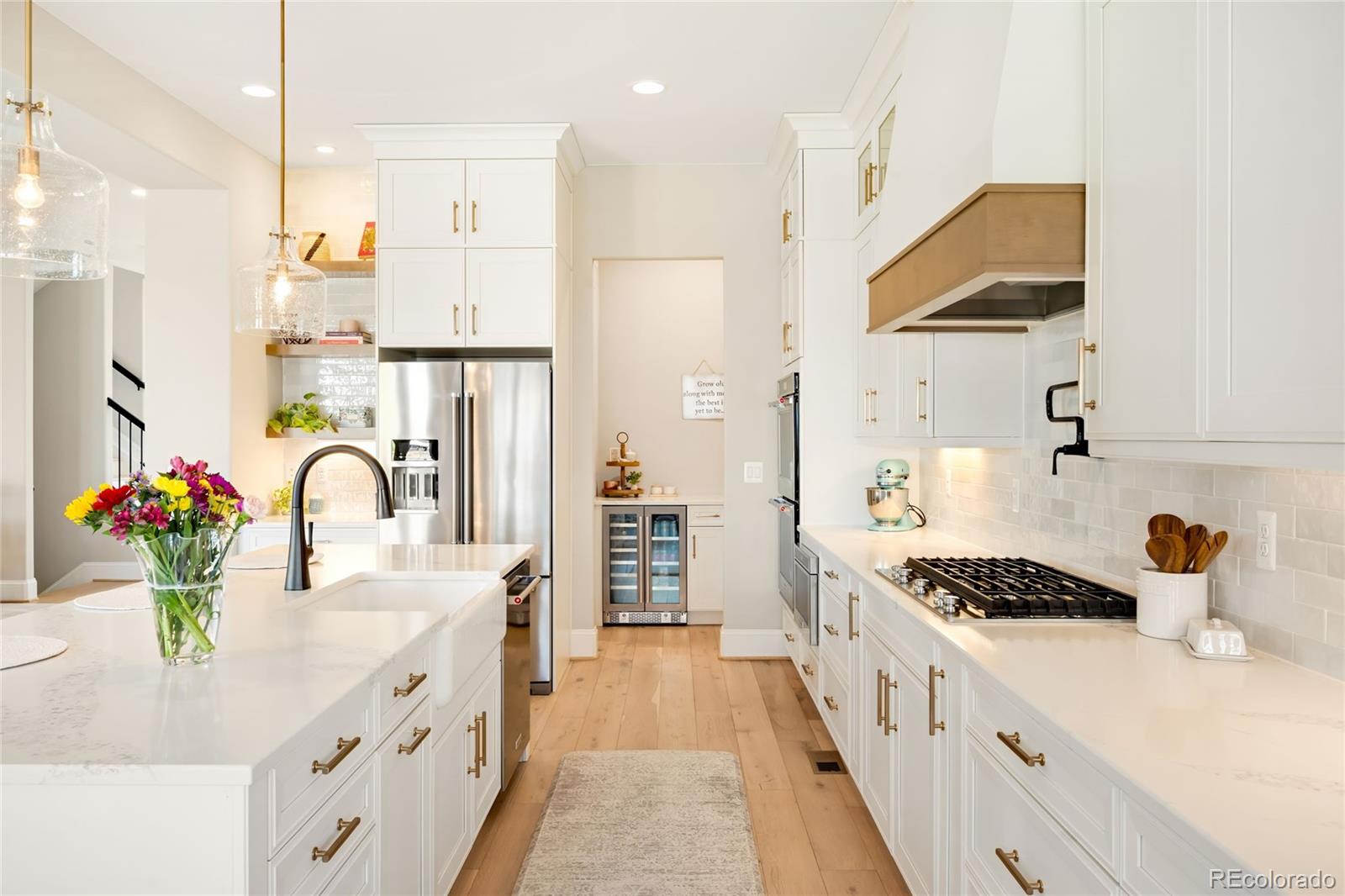 MLS Image #17 for 6355 n dayton way,denver, Colorado