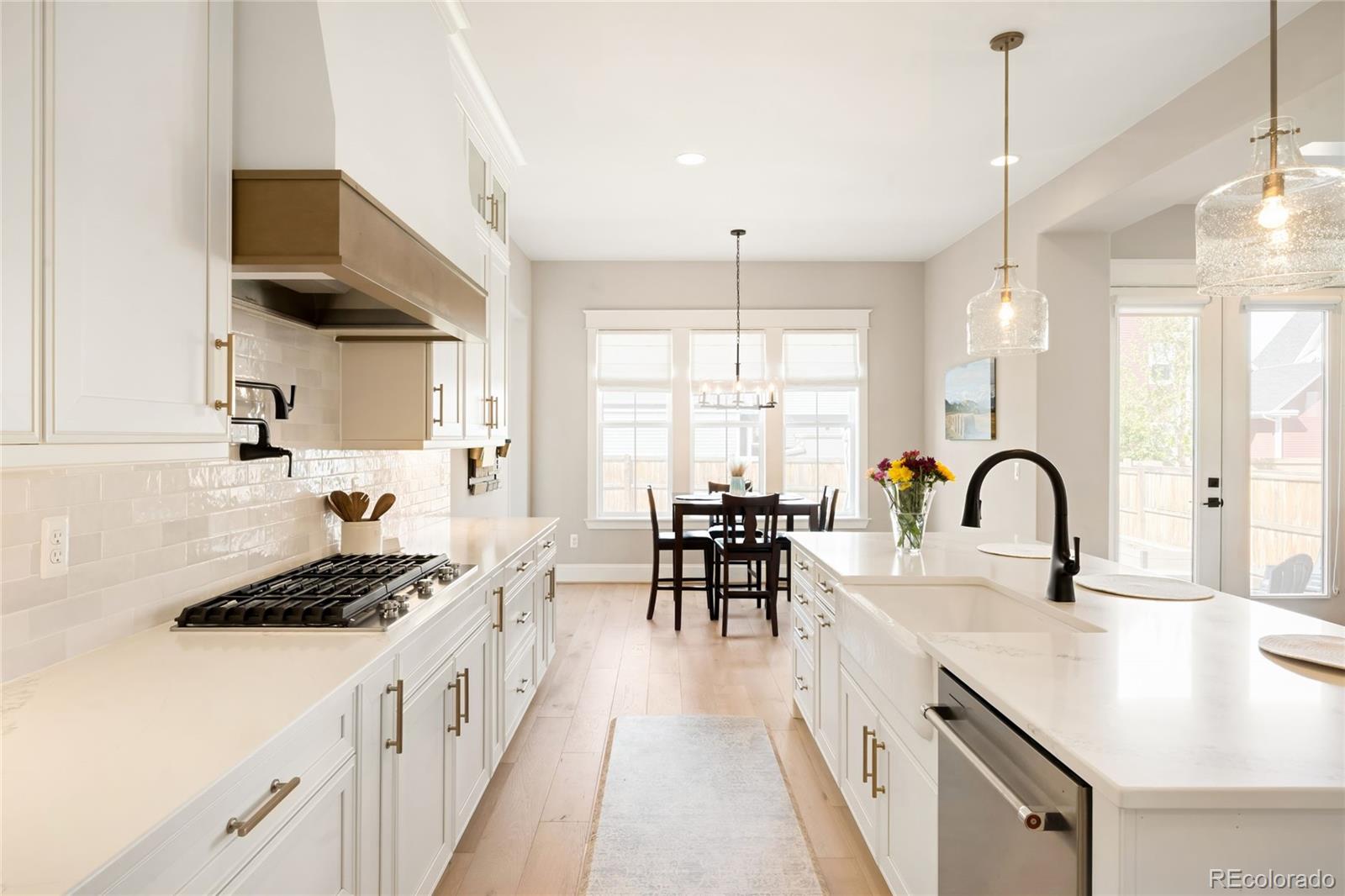 MLS Image #18 for 6355 n dayton way,denver, Colorado