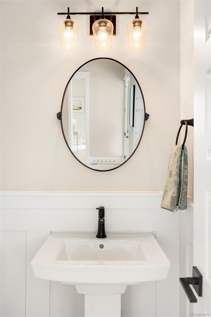 MLS Image #23 for 6355 n dayton way,denver, Colorado