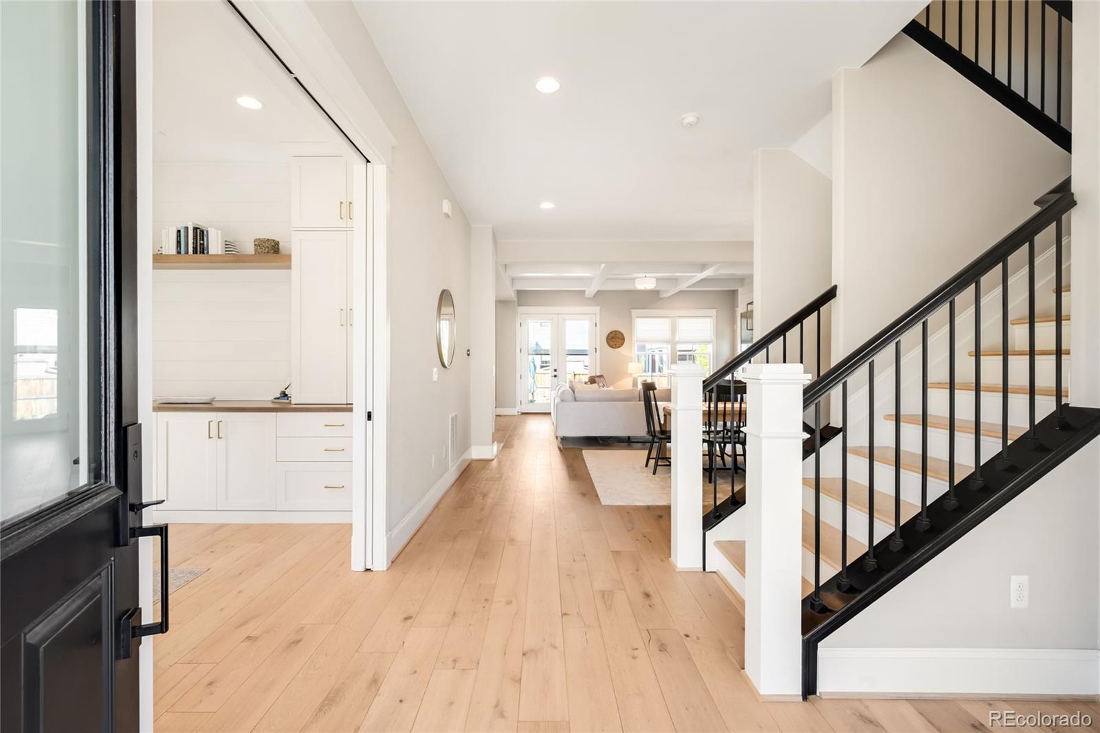 MLS Image #4 for 6355 n dayton way,denver, Colorado
