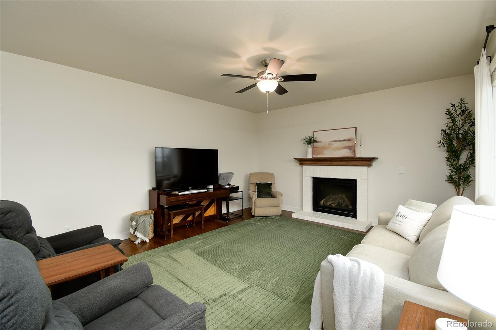 MLS Image #4 for 4000  starry night loop,castle rock, Colorado