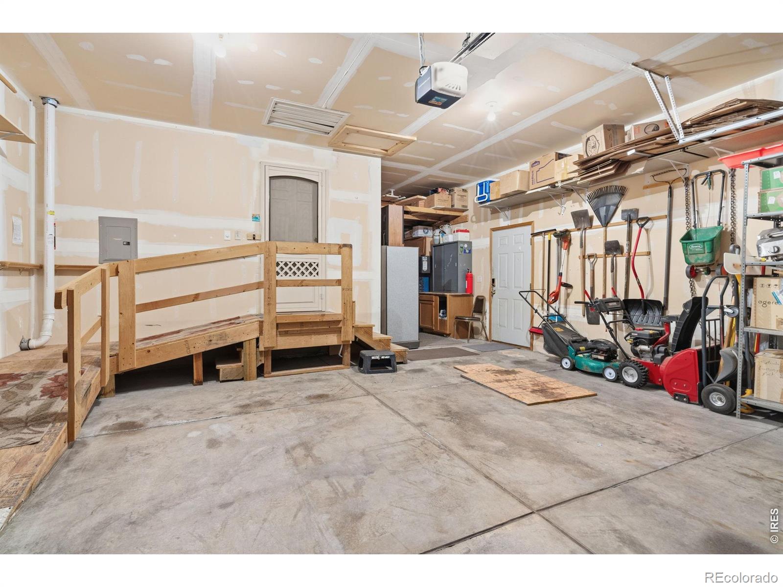 MLS Image #40 for 3120  woodbine lane,johnstown, Colorado