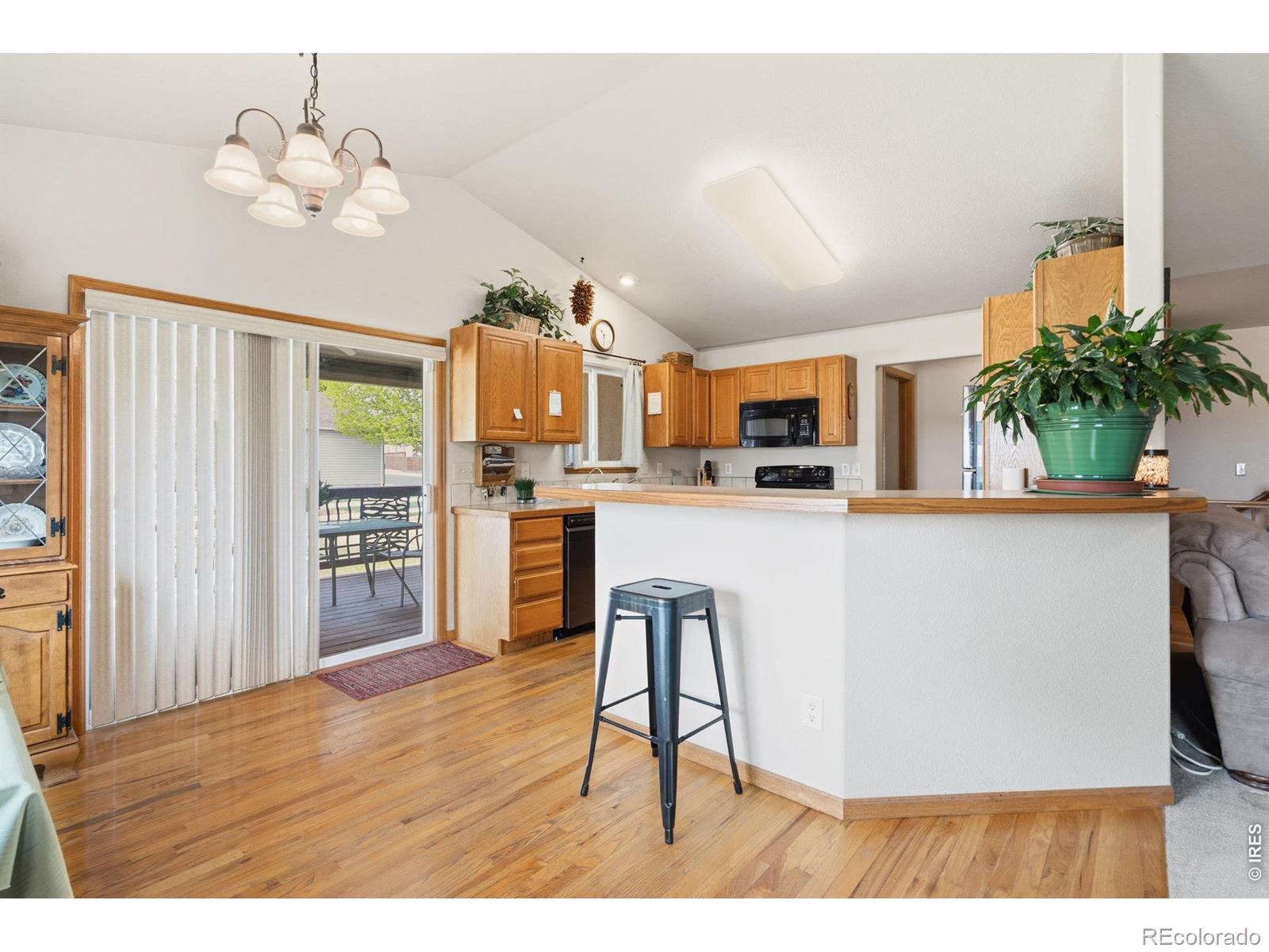 MLS Image #7 for 3120  woodbine lane,johnstown, Colorado