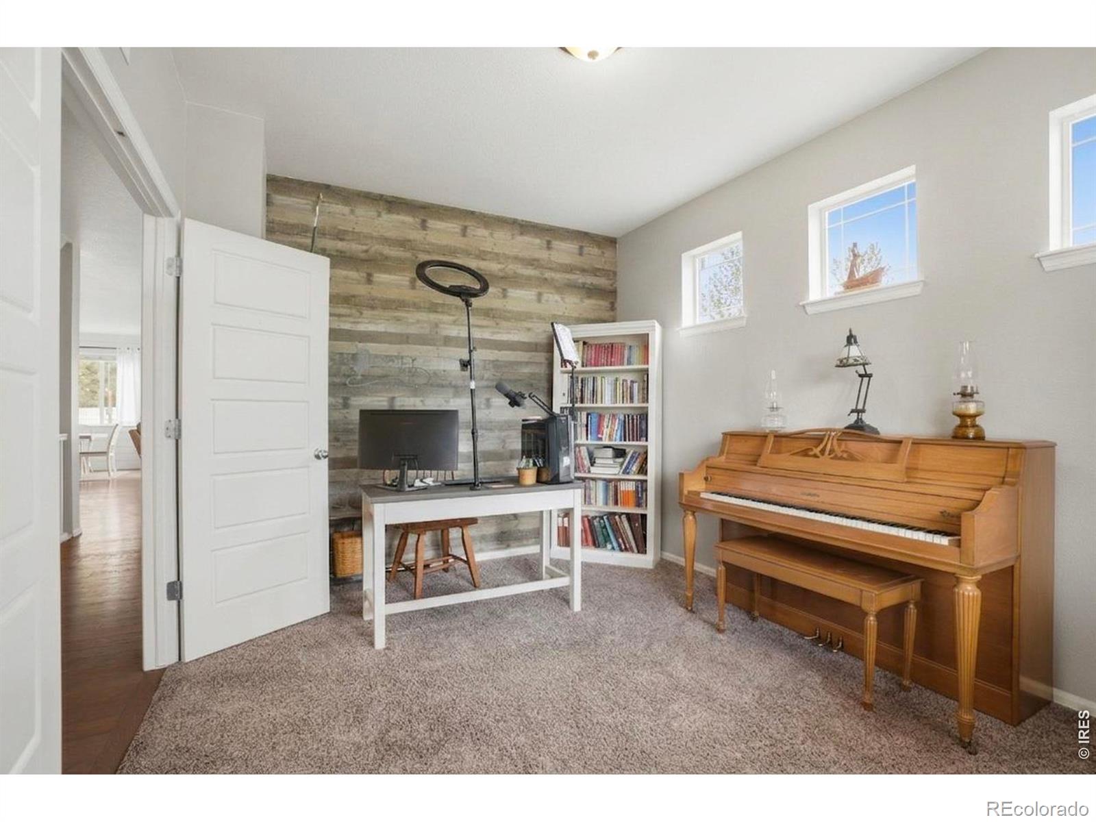 MLS Image #5 for 10101  bradbury street,firestone, Colorado