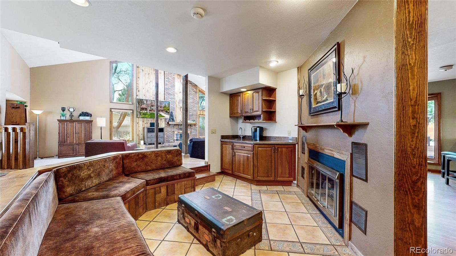 MLS Image #15 for 8277 s yukon way,littleton, Colorado