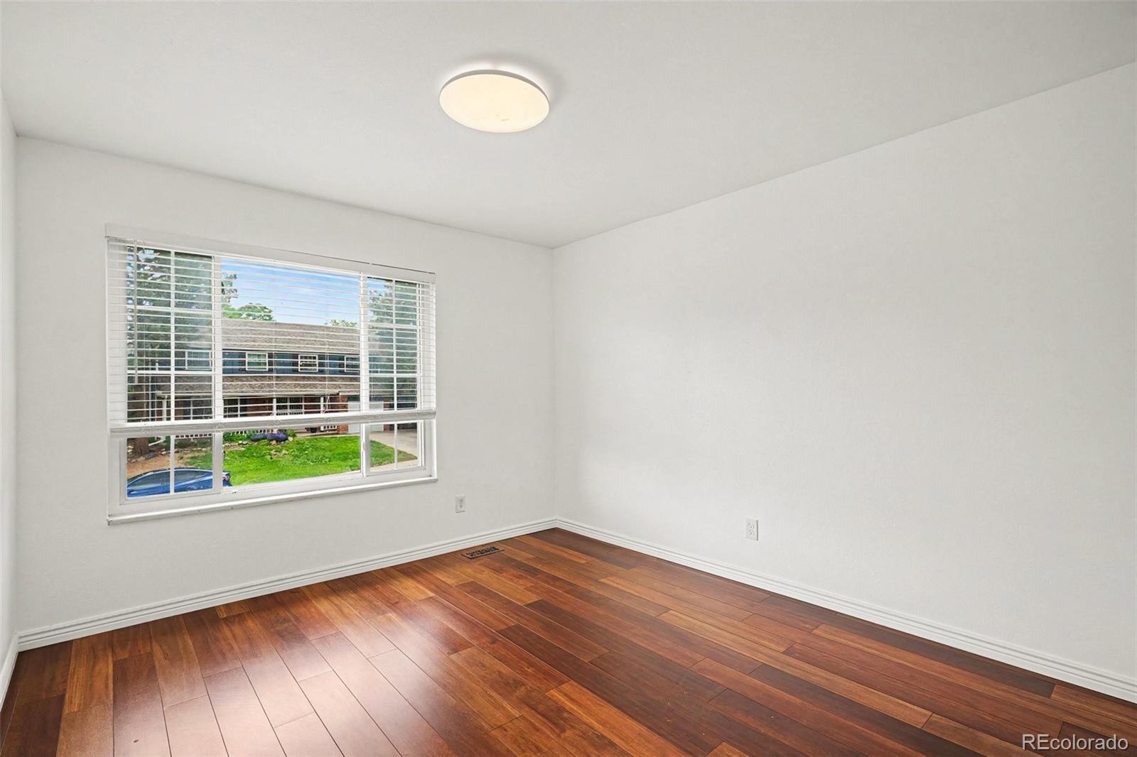 MLS Image #18 for 6680 s locust way,centennial, Colorado