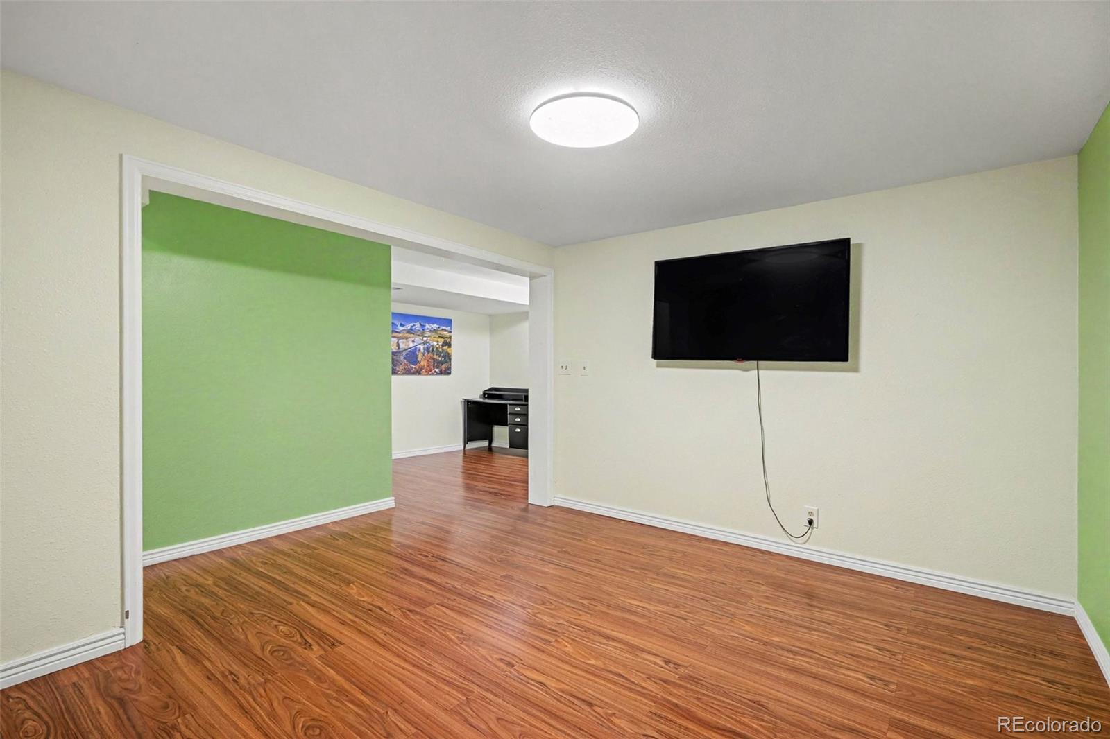 MLS Image #35 for 6680 s locust way,centennial, Colorado