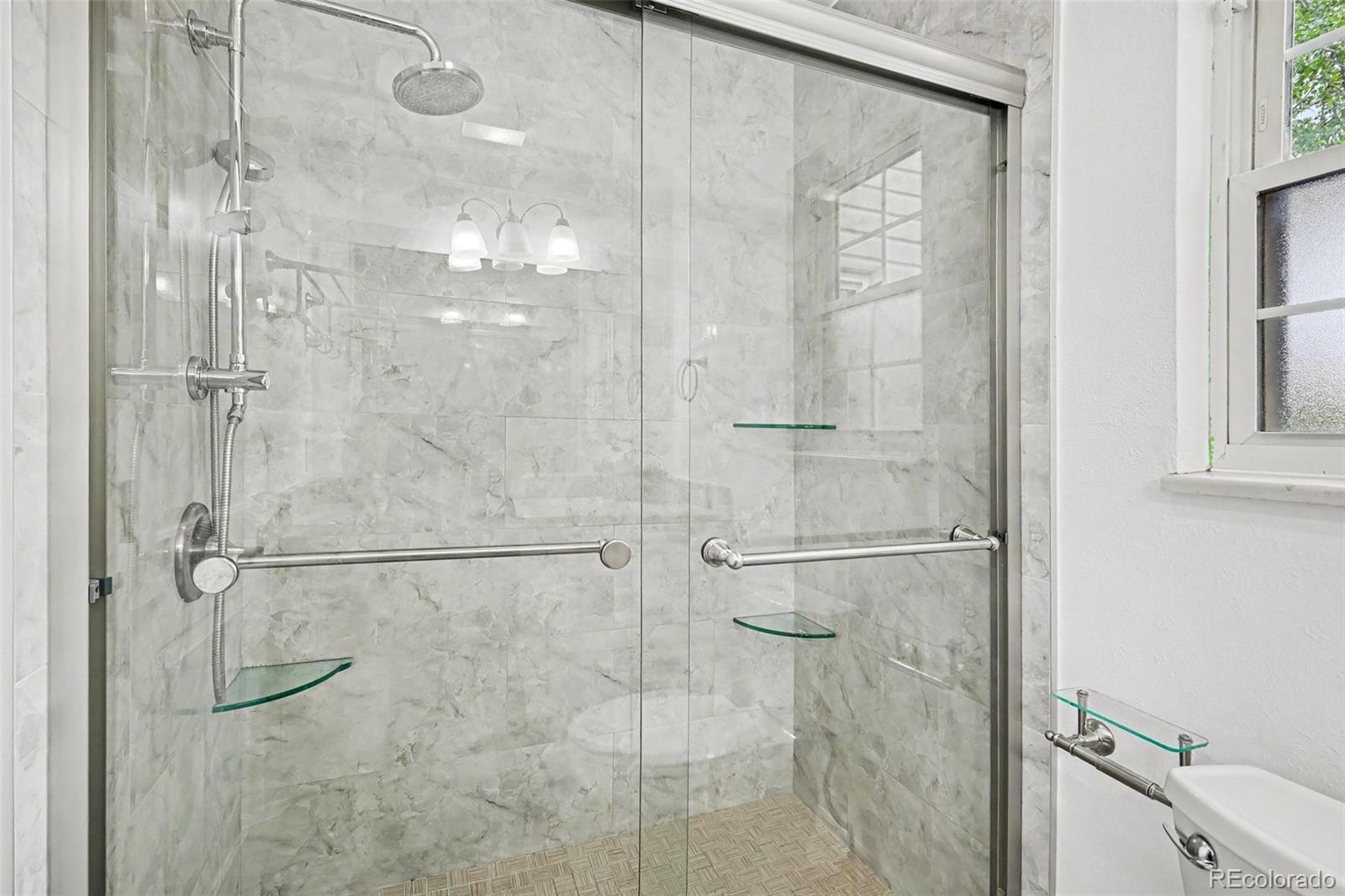 MLS Image #40 for 6680 s locust way,centennial, Colorado