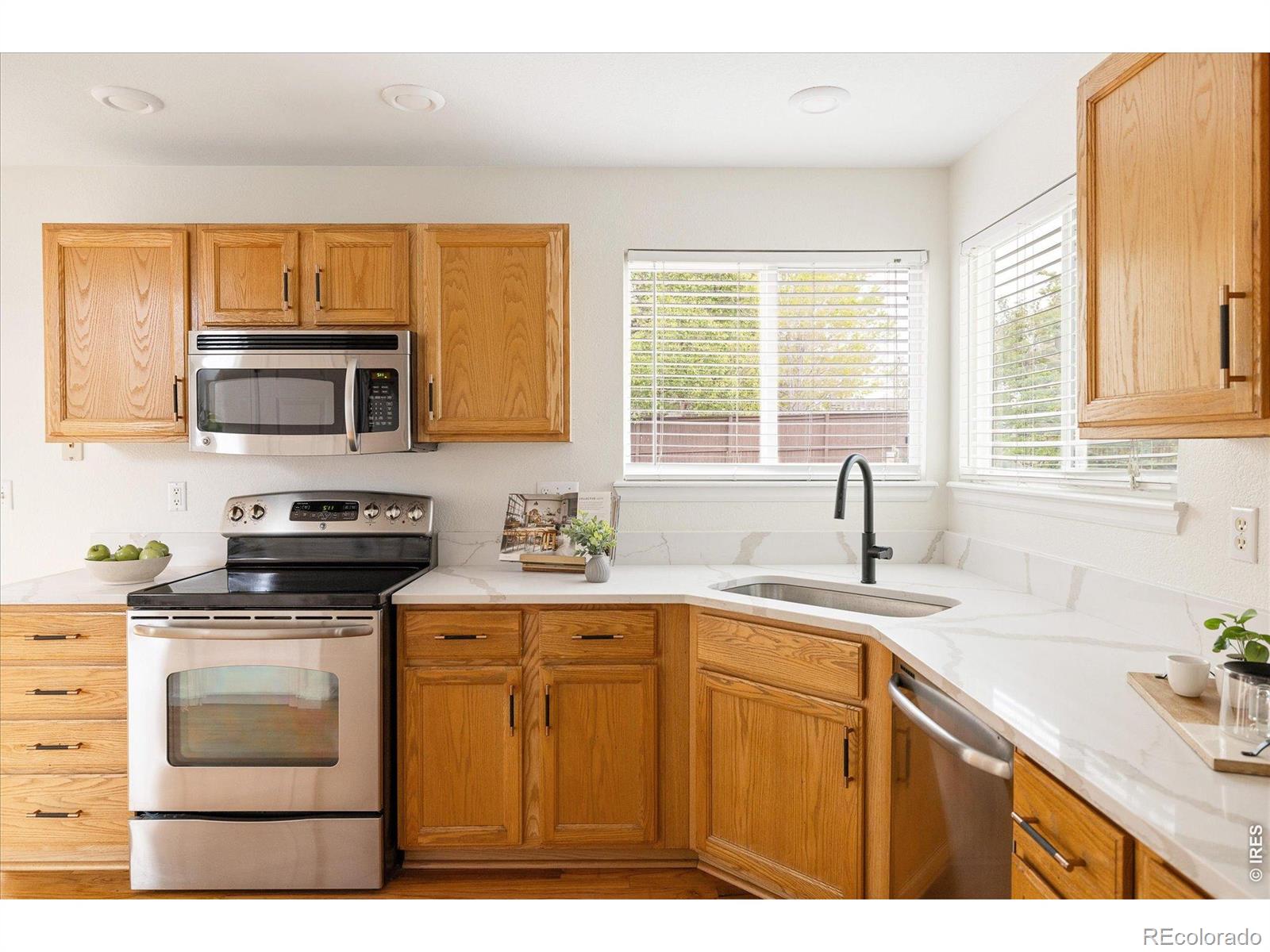 MLS Image #10 for 674  poppy place,highlands ranch, Colorado