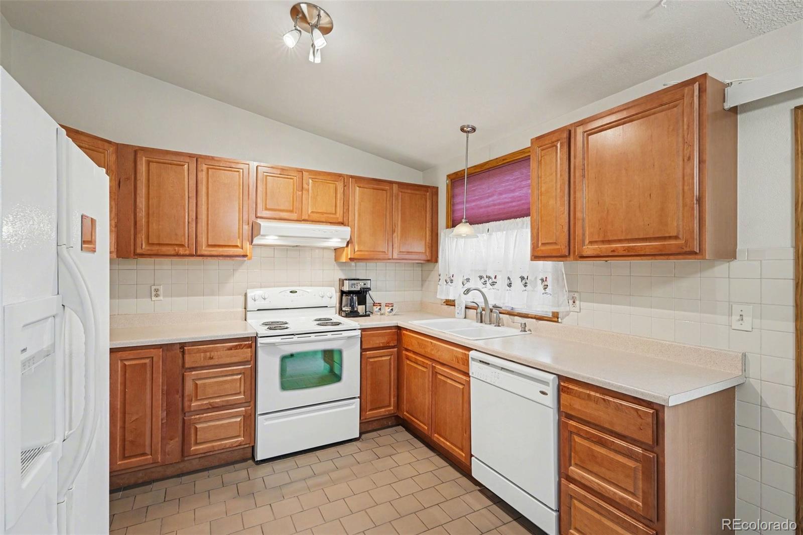 MLS Image #6 for 1771 s genoa way,aurora, Colorado
