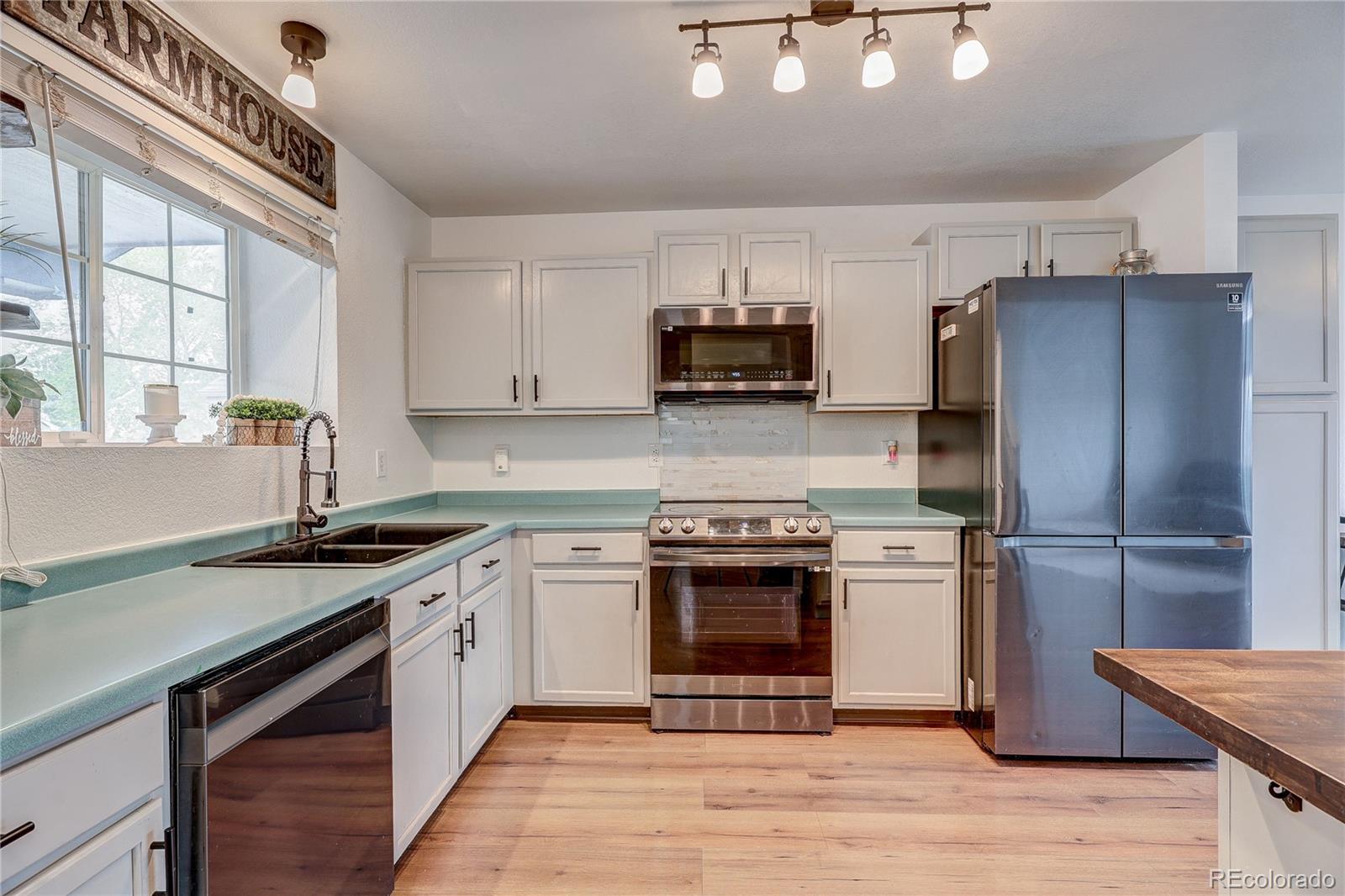 MLS Image #9 for 11650  acoma street,northglenn, Colorado
