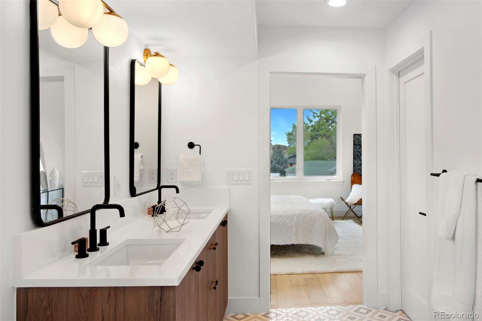 MLS Image #20 for 2662 s acoma street,denver, Colorado