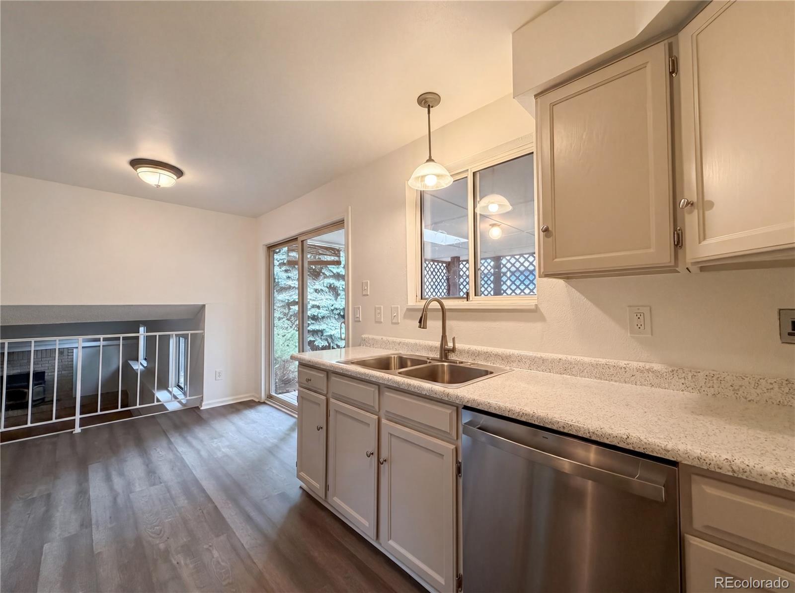 MLS Image #15 for 2114 s eagle court,aurora, Colorado