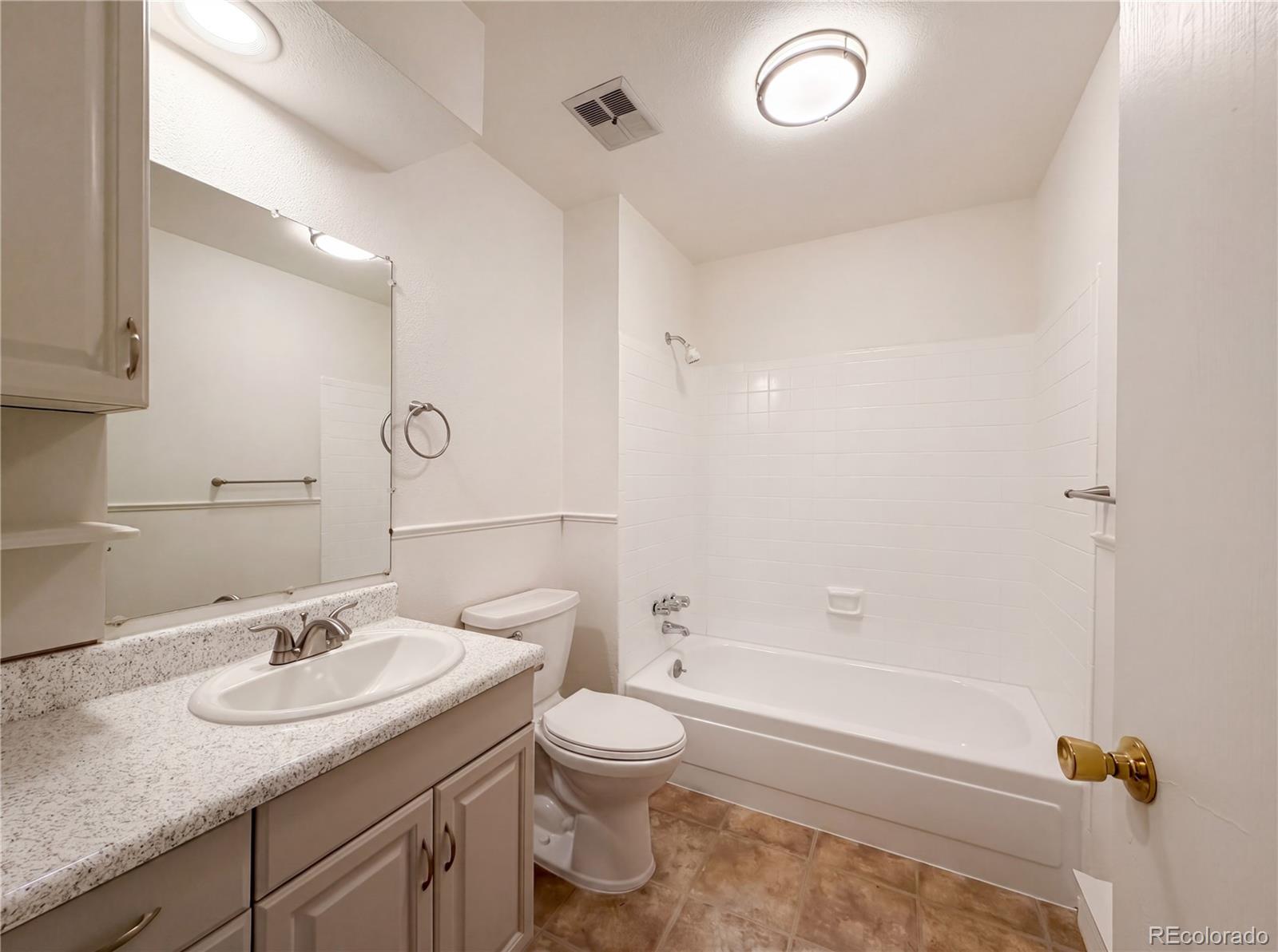 MLS Image #20 for 2114 s eagle court,aurora, Colorado