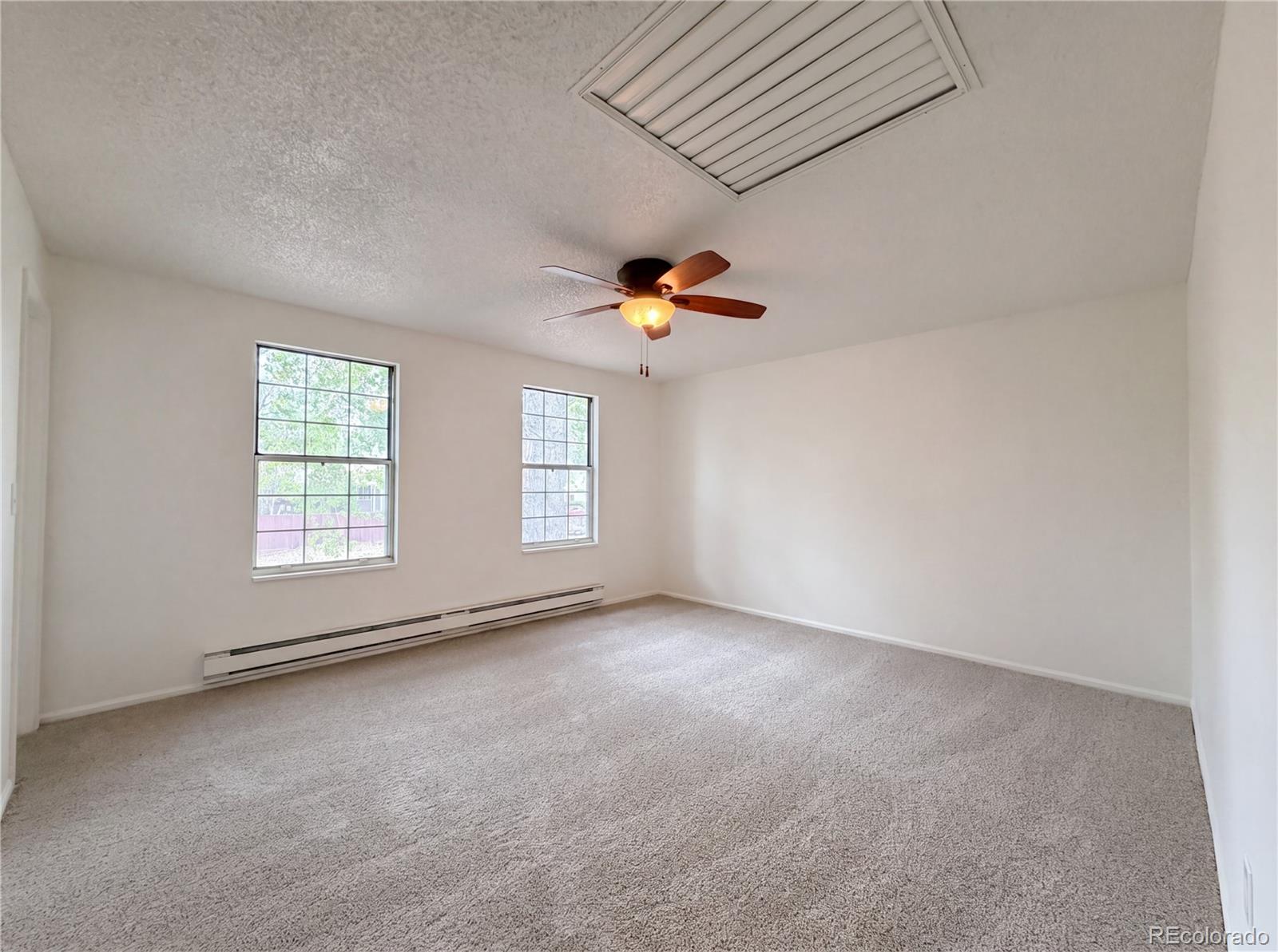 MLS Image #3 for 2114 s eagle court,aurora, Colorado