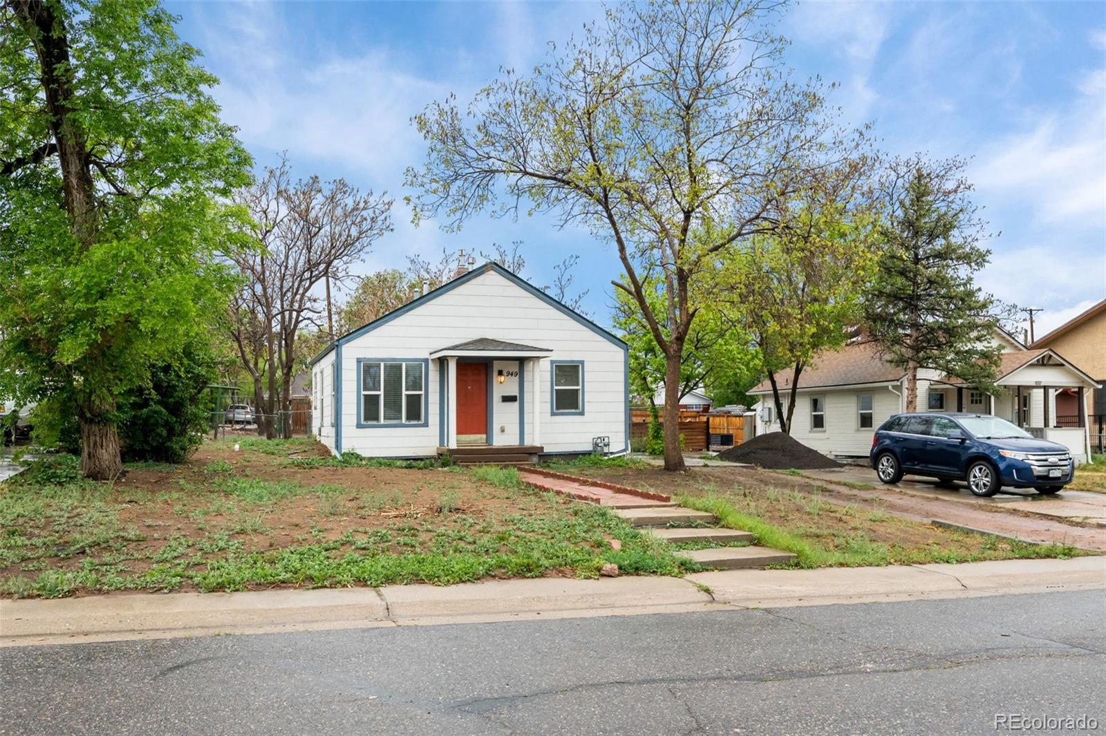 MLS Image #1 for 949 s perry street,denver, Colorado
