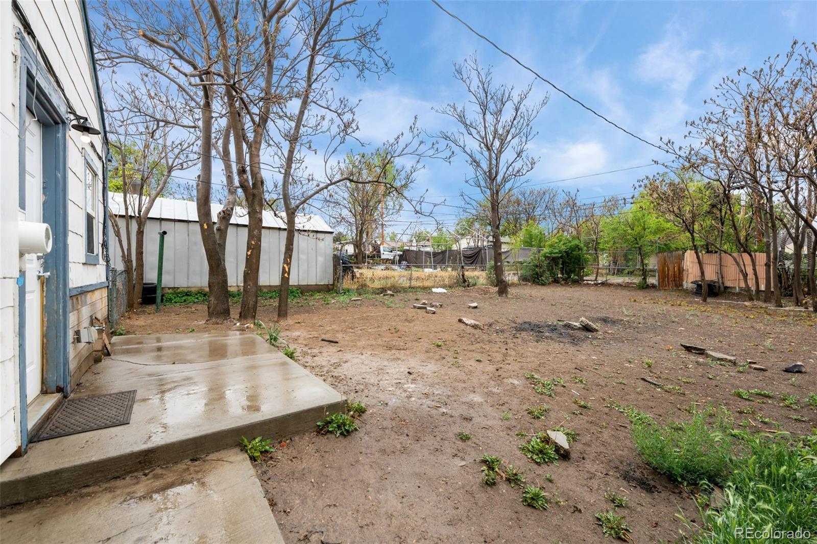MLS Image #16 for 949 s perry street,denver, Colorado