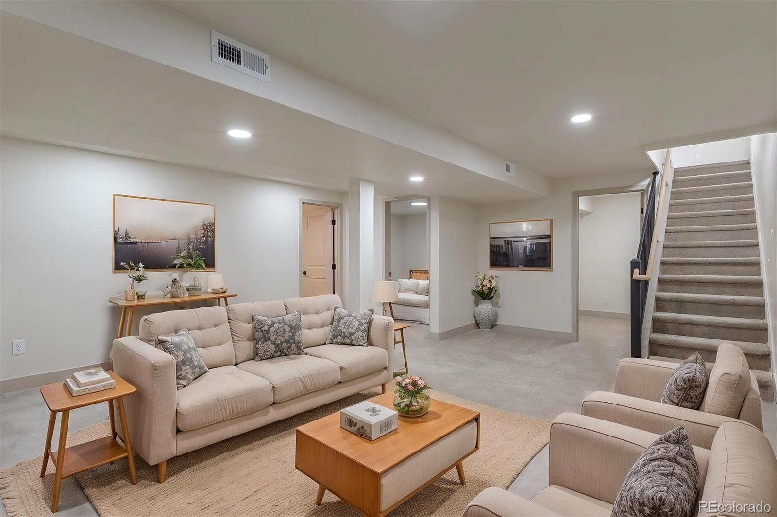 MLS Image #14 for 905 s vance street,lakewood, Colorado