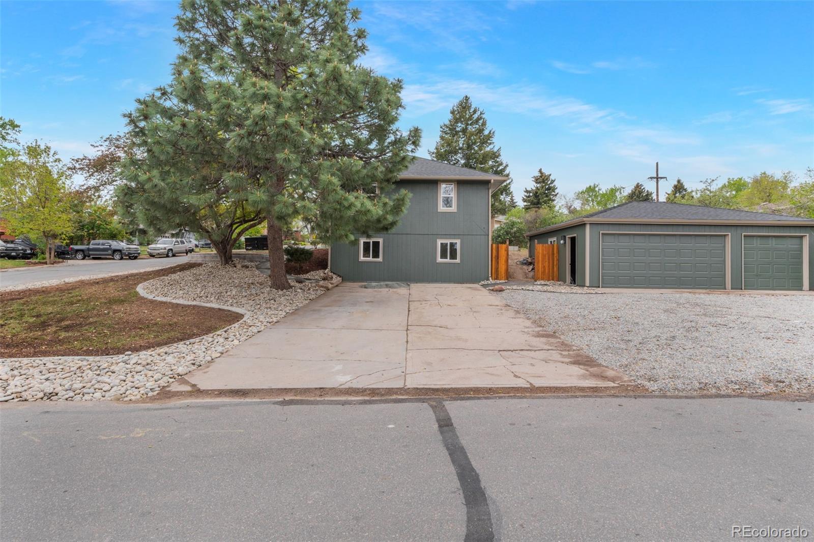 MLS Image #25 for 905 s vance street,lakewood, Colorado