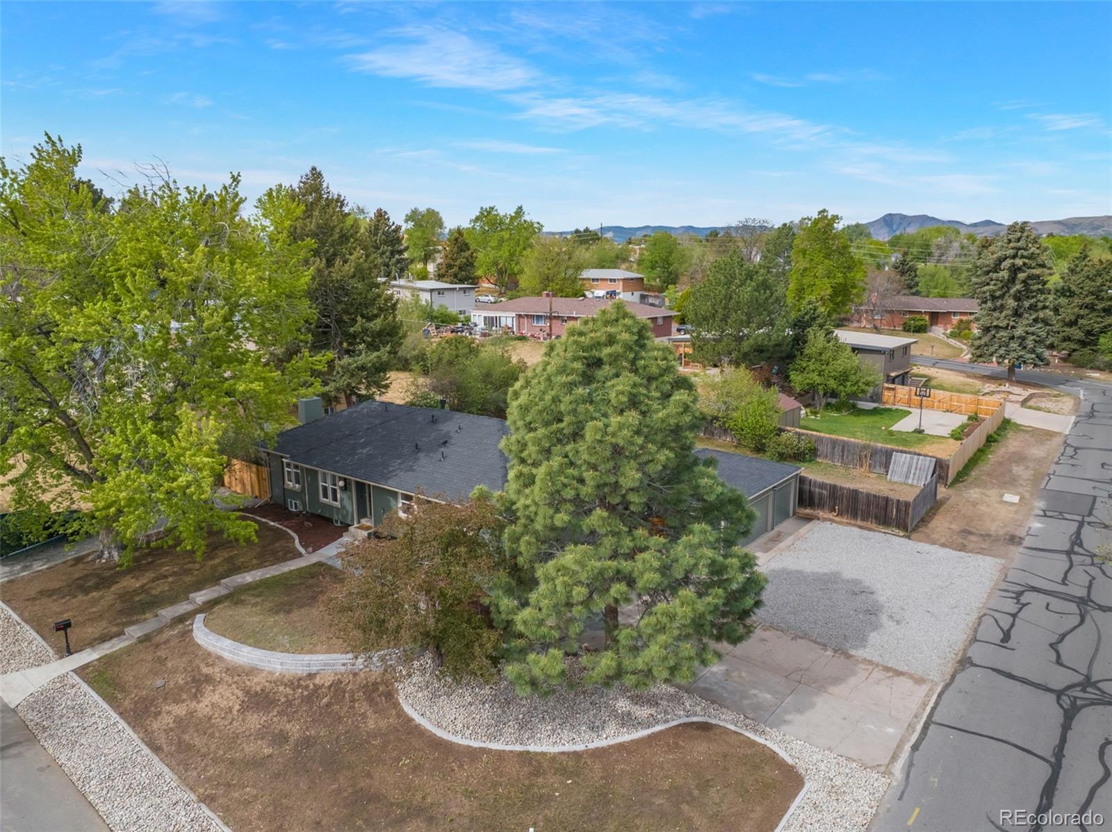 MLS Image #33 for 905 s vance street,lakewood, Colorado