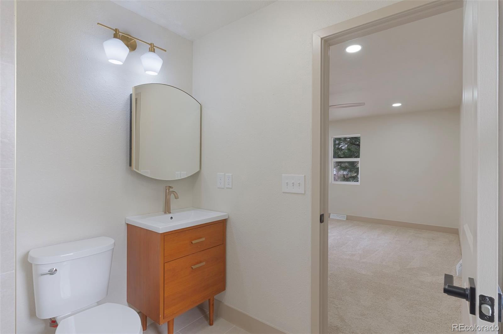 MLS Image #7 for 905 s vance street,lakewood, Colorado