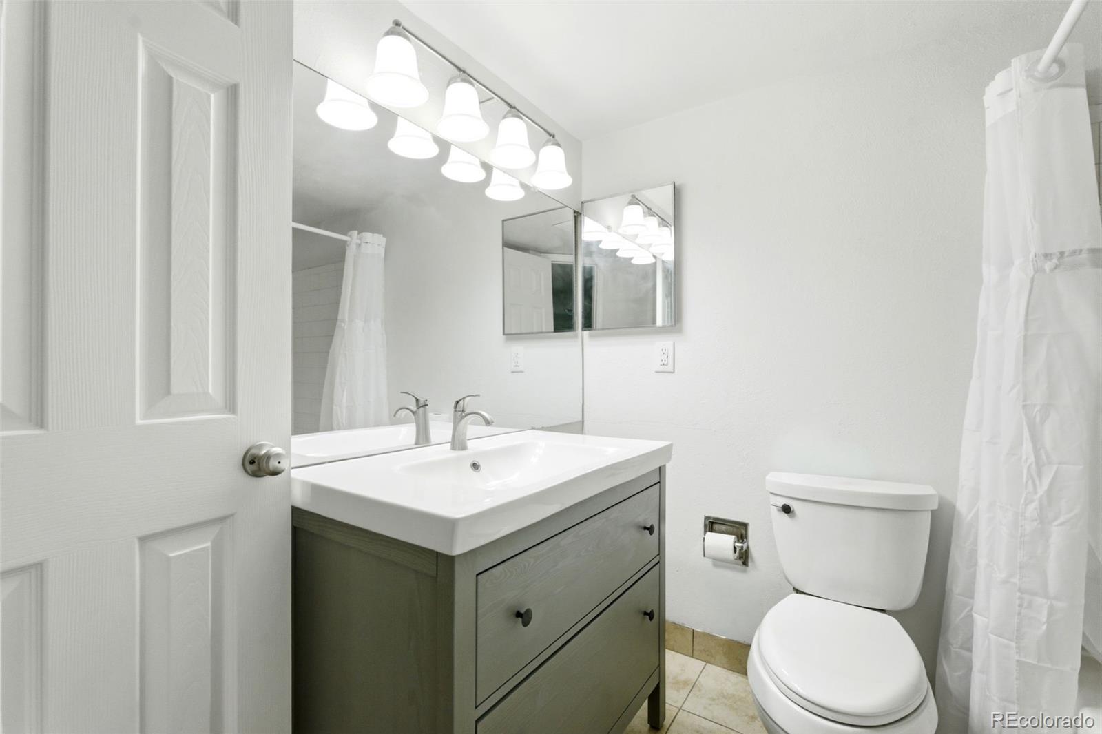 MLS Image #12 for 17034 e tennessee drive 105,aurora, Colorado