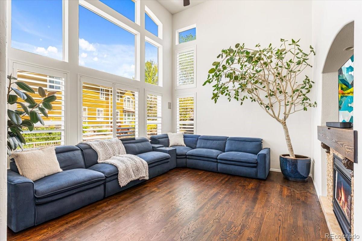 MLS Image #1 for 22045 e hoover drive,aurora, Colorado