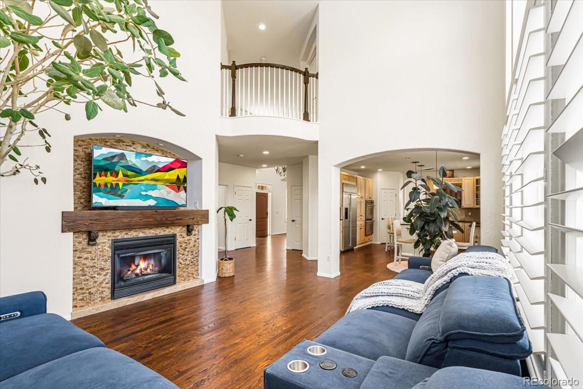 MLS Image #11 for 22045 e hoover drive,aurora, Colorado