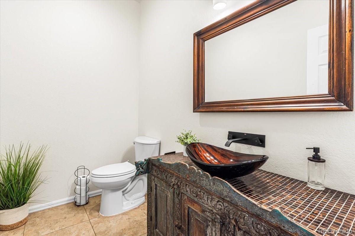 MLS Image #16 for 22045 e hoover drive,aurora, Colorado