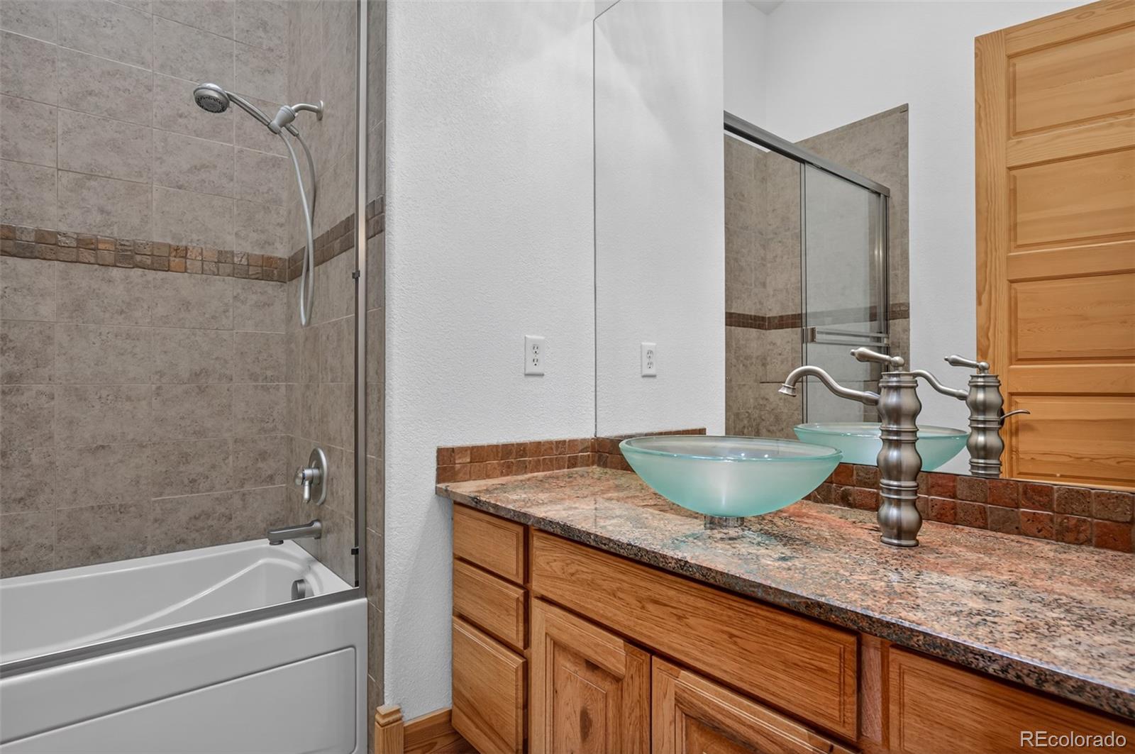 MLS Image #18 for 18220  clydesdale road,colorado springs, Colorado