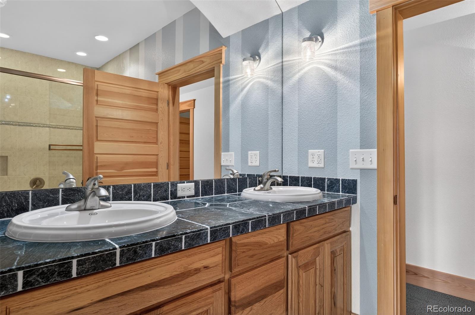 MLS Image #40 for 18220  clydesdale road,colorado springs, Colorado