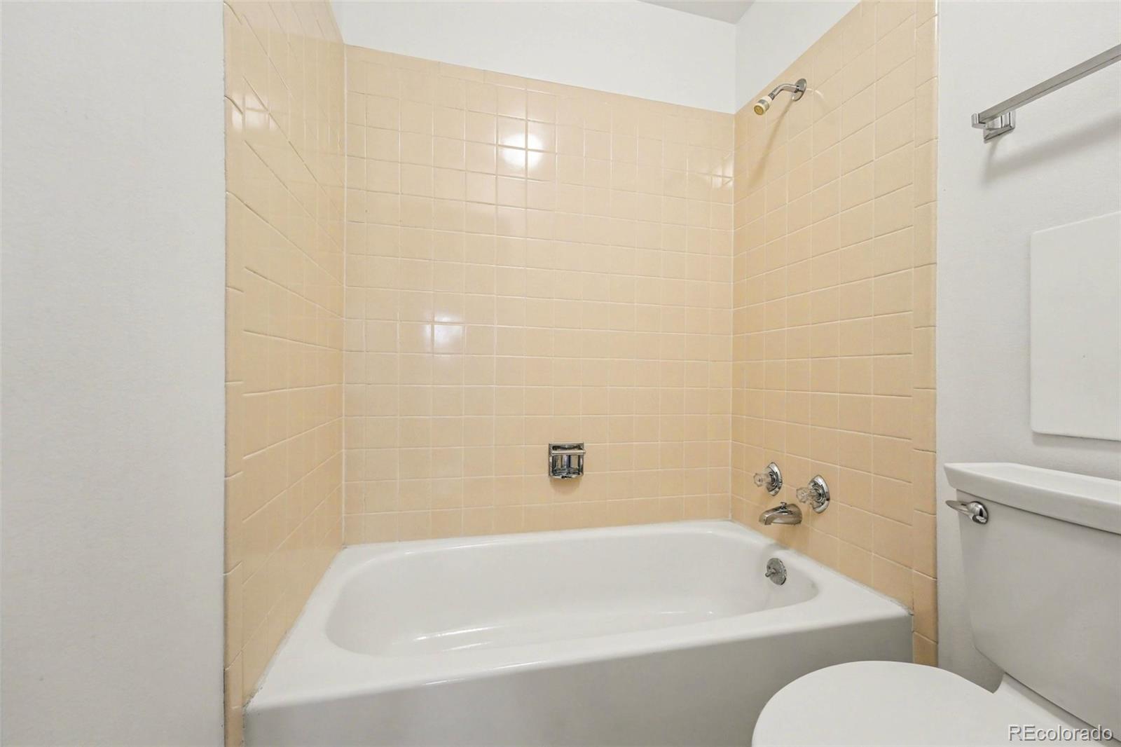 MLS Image #23 for 2594 e geddes avenue ,centennial, Colorado
