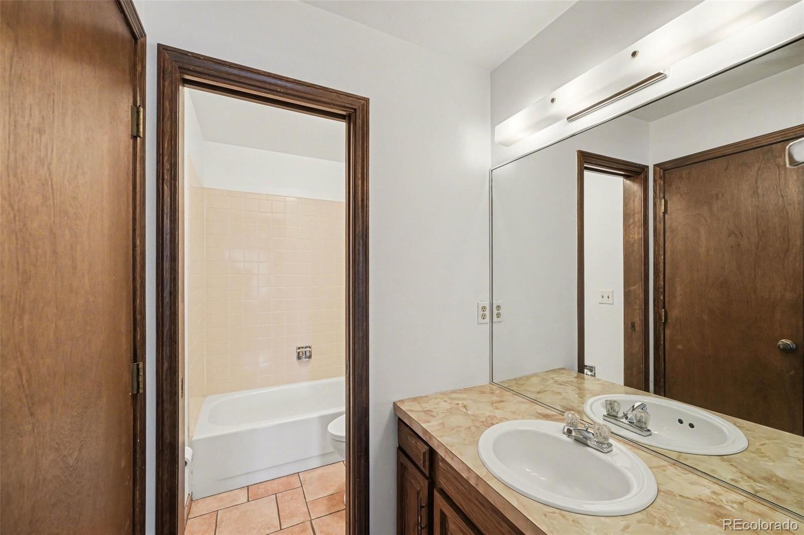MLS Image #25 for 2594 e geddes avenue ,centennial, Colorado