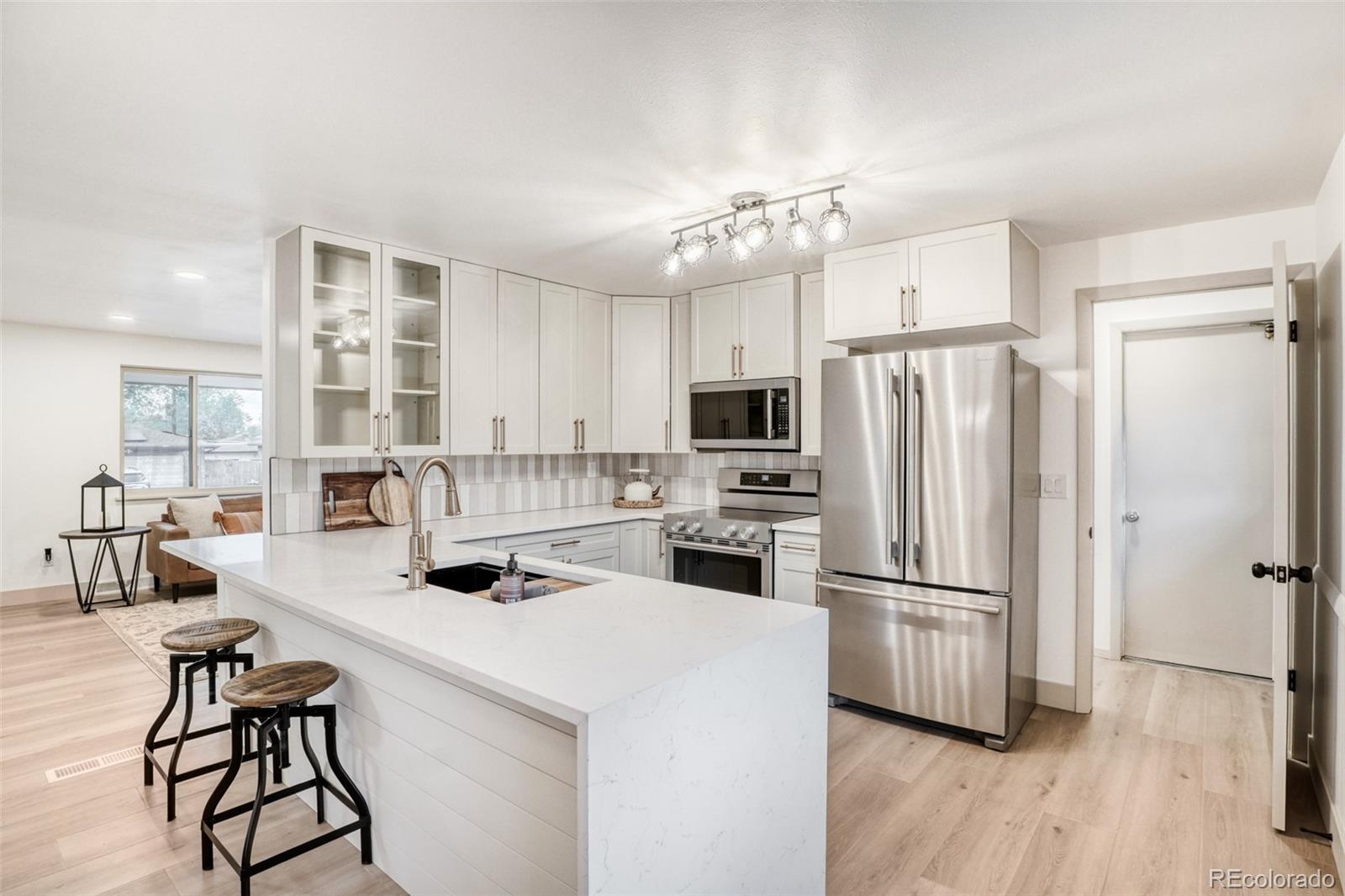 MLS Image #11 for 765  vivian court,golden, Colorado