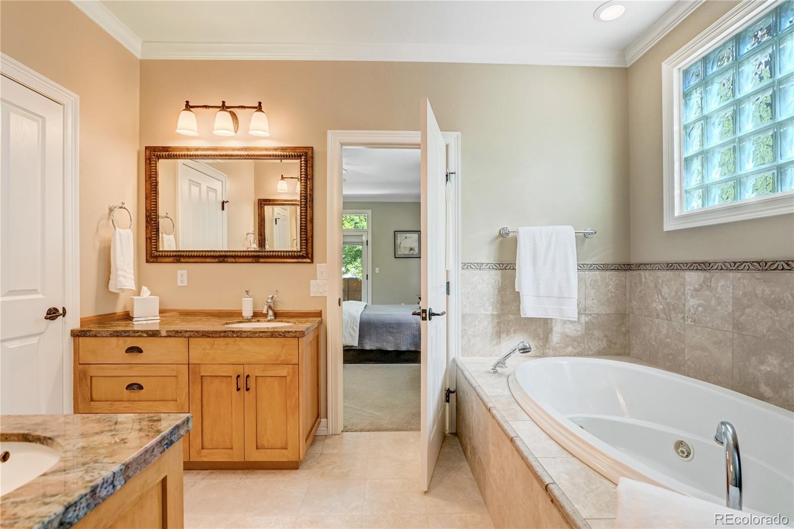 MLS Image #23 for 2274 s ogden street,denver, Colorado