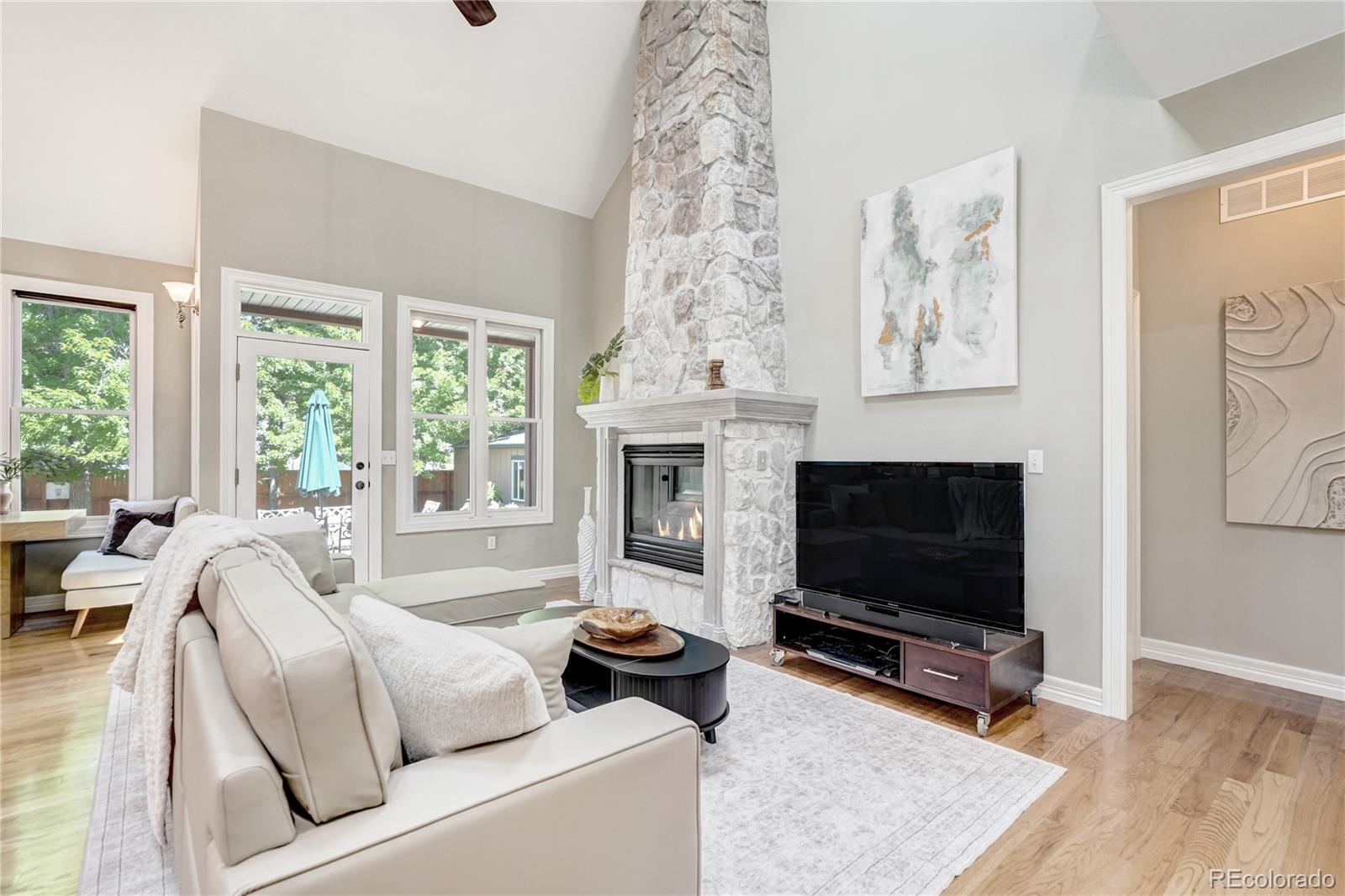 MLS Image #3 for 2274 s ogden street,denver, Colorado