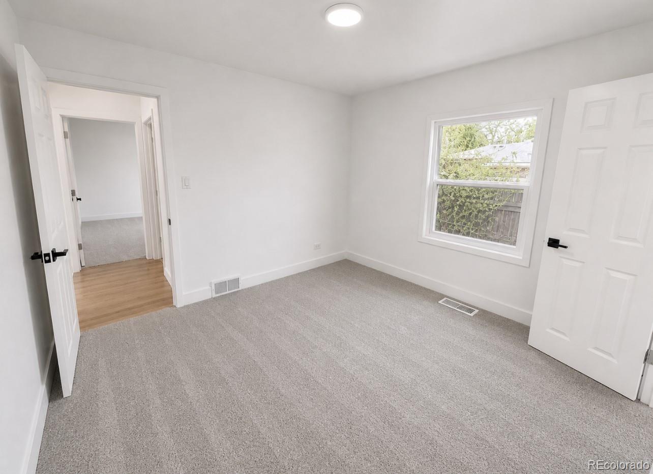 MLS Image #9 for 1315 s knox court,denver, Colorado