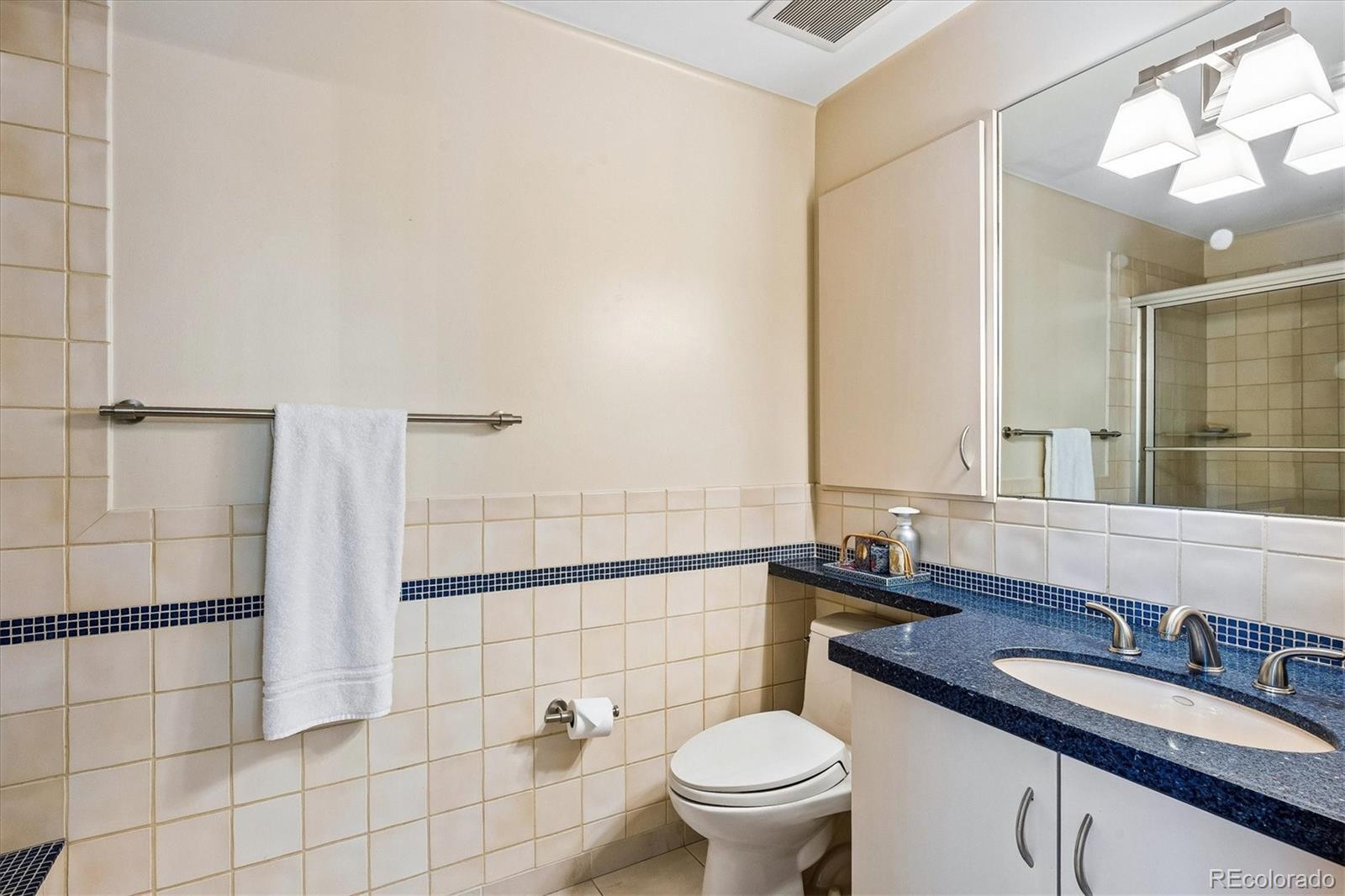 MLS Image #37 for 401  jasmine street,denver, Colorado