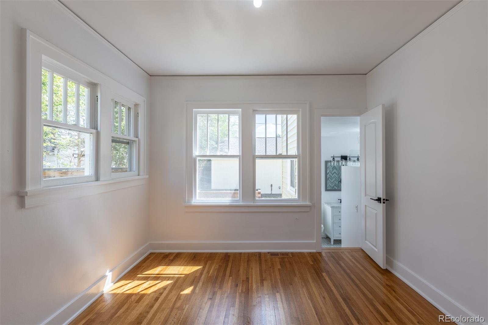 MLS Image #12 for 1734 s franklin street,denver, Colorado